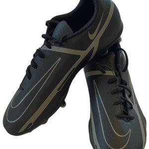 Nike JR. PHANTOM GT2 CLUB MG YOUTH Soccer Cleats DC0823-004 6Y